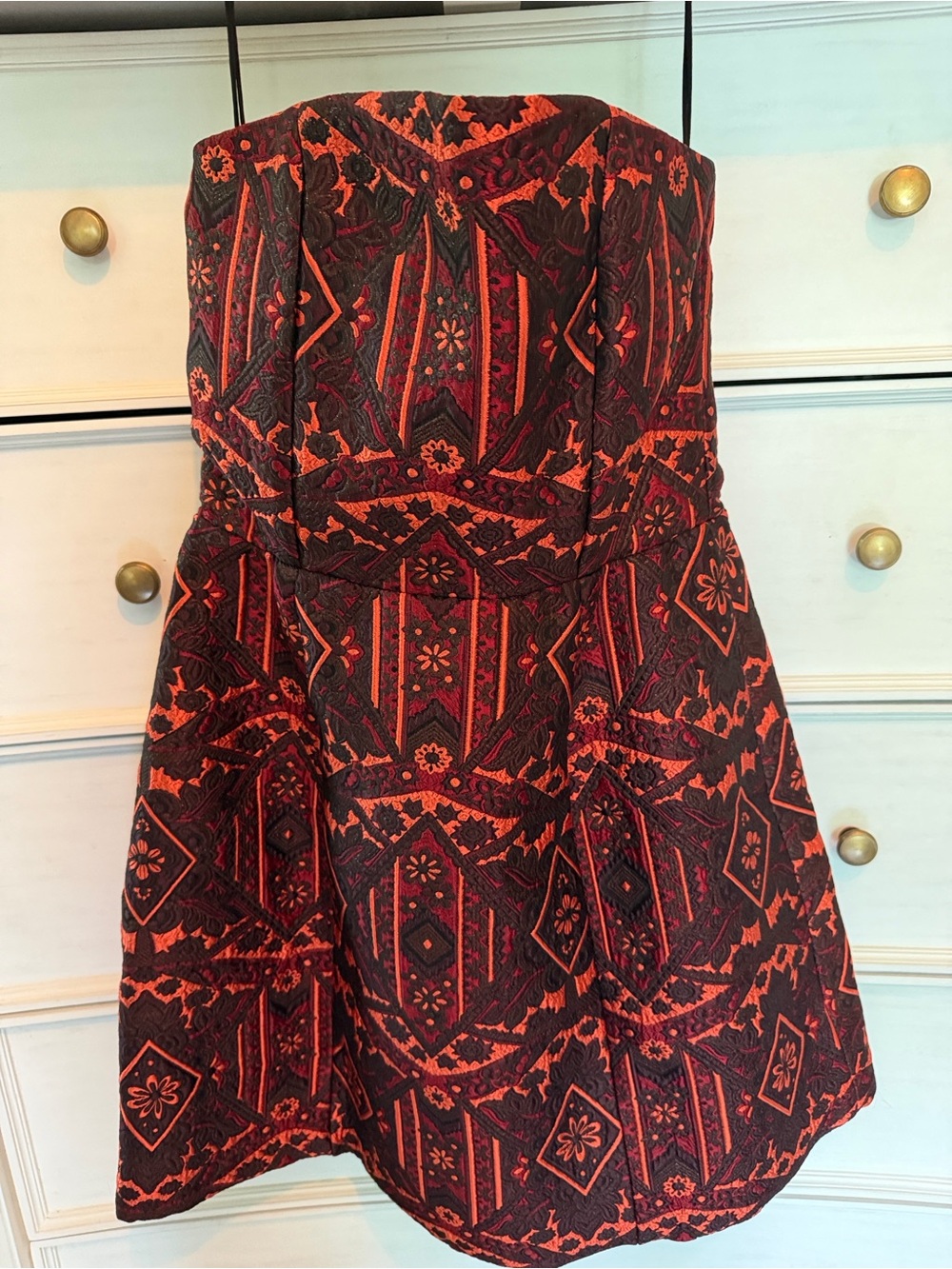 Alice + Olivia Strapless Black and Red Patterned Mini Dress